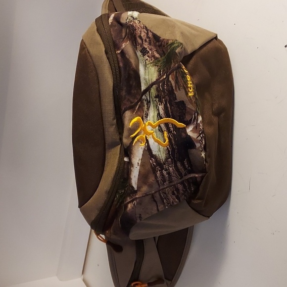 Browning Other - BROWNING Belt Bag or Wear on shoulder